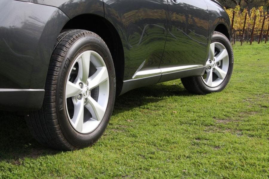  Lexus RX350 2010 года  (фото 44 из 51)